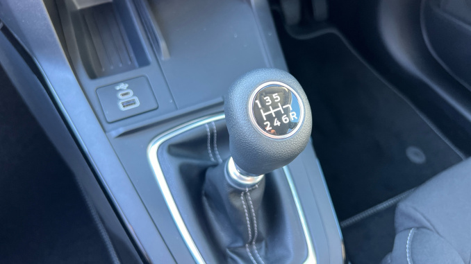 Ford Puma 1.0 EcoBoost Hybrid mHEV Titanium 5dr Petrol Hatchback - Image 13